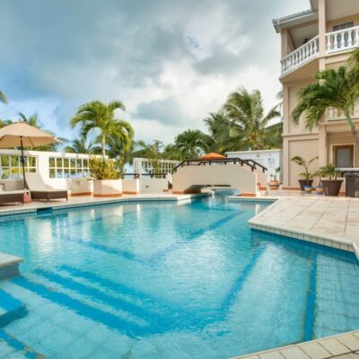 Iguana Reef Inn Pool