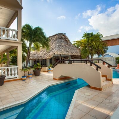 Iguana Reef Inn Pool