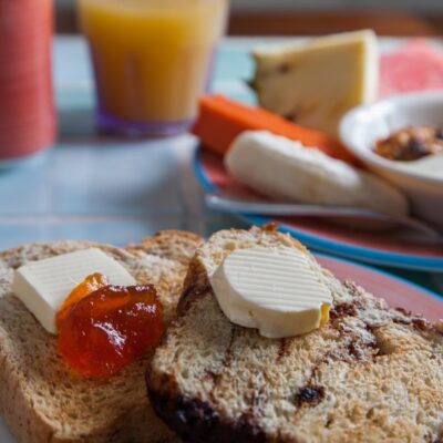 Iguana Reef Inn Breakfast